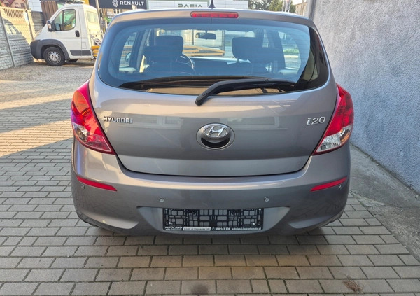 Hyundai i20 cena 23900 przebieg: 139460, rok produkcji 2013 z Zgierz małe 301